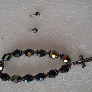 Bracelet and earrings
